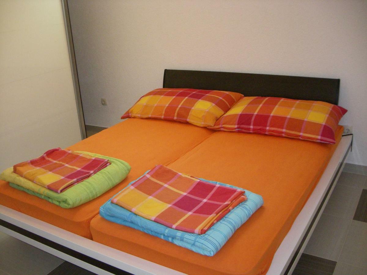 Apartments Nena - Trogir Exterior photo